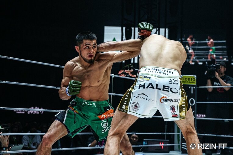 『RIZIN男祭り』クレベル・コイケvs.ラジャブアリ・シェイドゥラエフ　©RIZIN FF