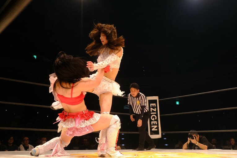 高校3年生の女子プロレスラー・心希（しんの）【スワイプするとそのほかの写真もご覧になれます】©Norihiro Hashimoto