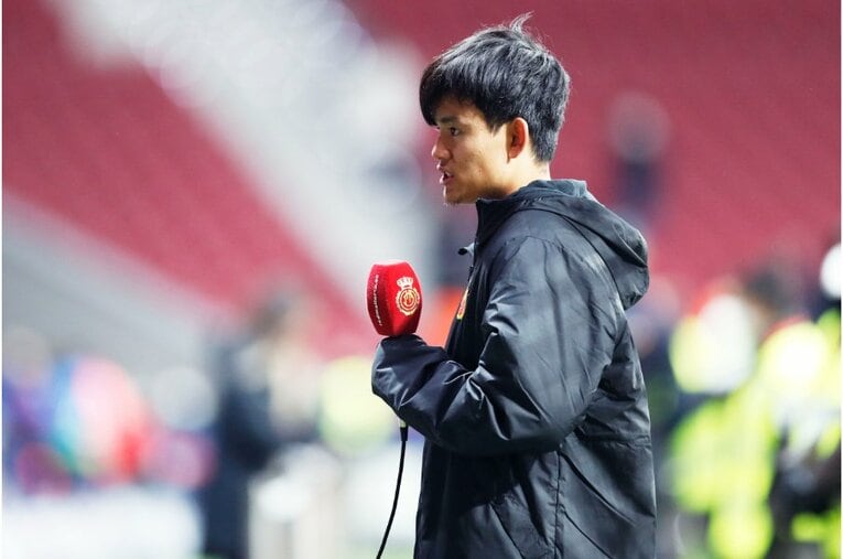 久保建英が“鉄壁アトレティコDF”をミスらせた　今季初ゴール写真に感じる「タケの厄介さ」とは〈撮影者の視点〉(49)