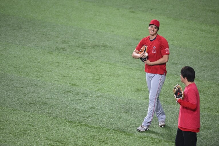 昨年撮影の2ショット　©Nanae Suzuki