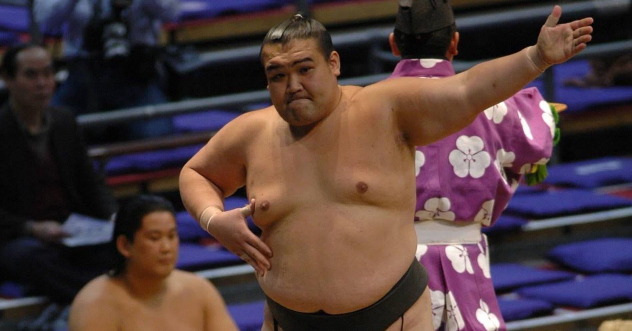 朝青龍にプロ初黒星をつけた男」ハリウッド映画に出演した元力士が