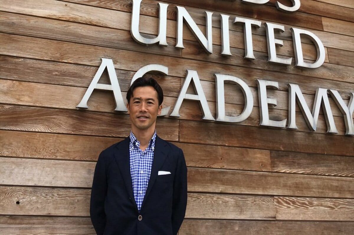 サポーターの喜ぶプレーは国で違う 藤田俊哉がリーズで感じた 英国流 プレミアリーグ Number Web ナンバー サポーターの喜ぶプレーは国で違う 藤田俊哉がリーズで感じた 英国流 プレミアリーグ Number Web ナンバー