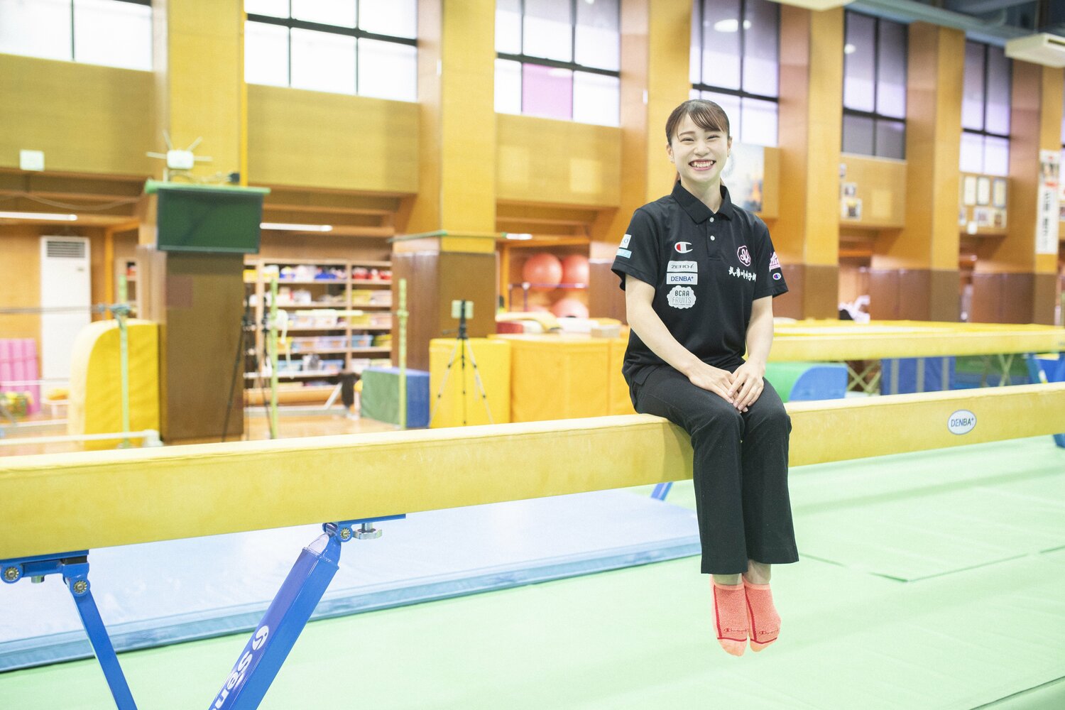 現在は自身の練習も行いながら、学生の指導も行っているという杉原