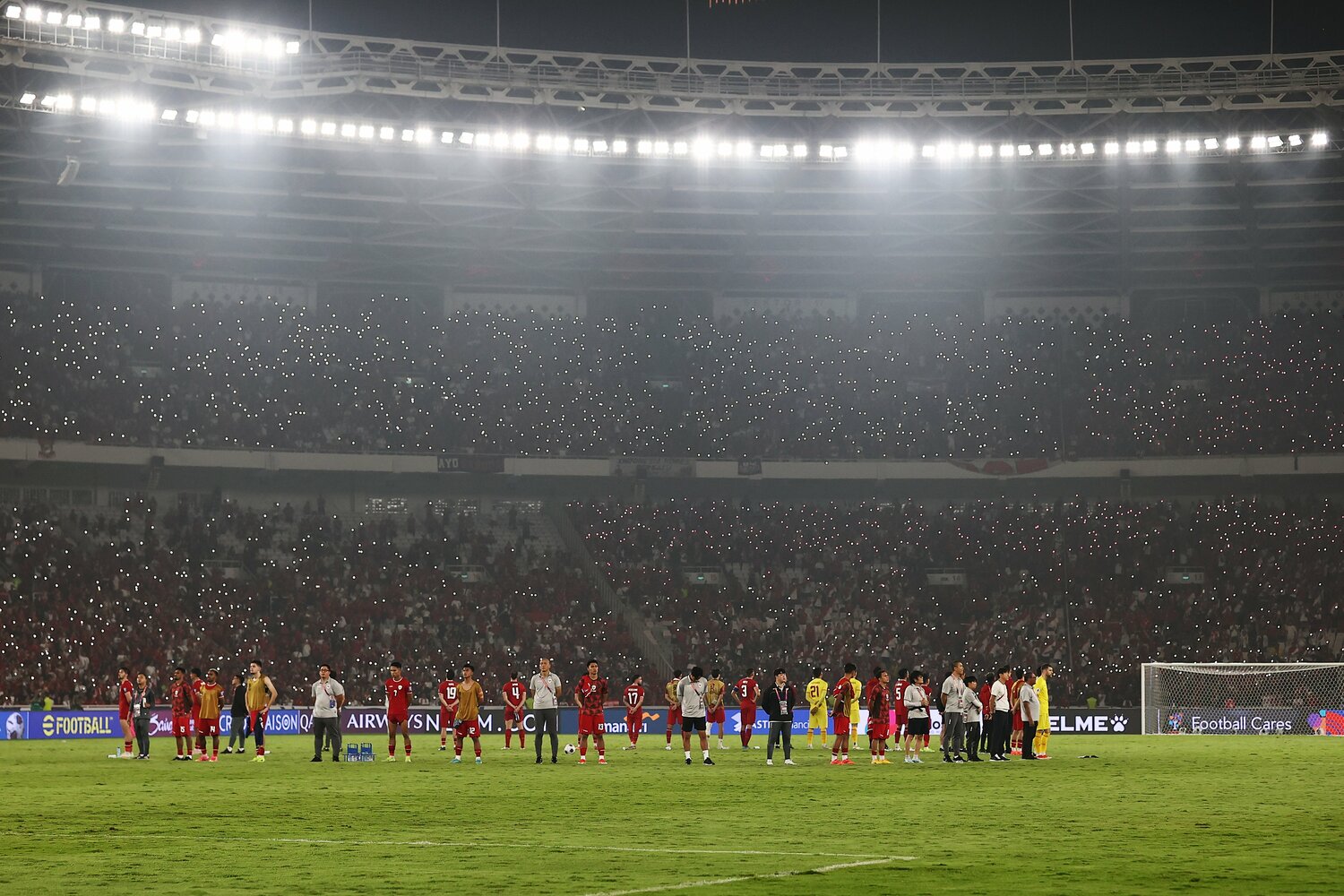 インドネシアは試合後、ファンとチームが一体化する“恒例行事”をしている　©Getty Images