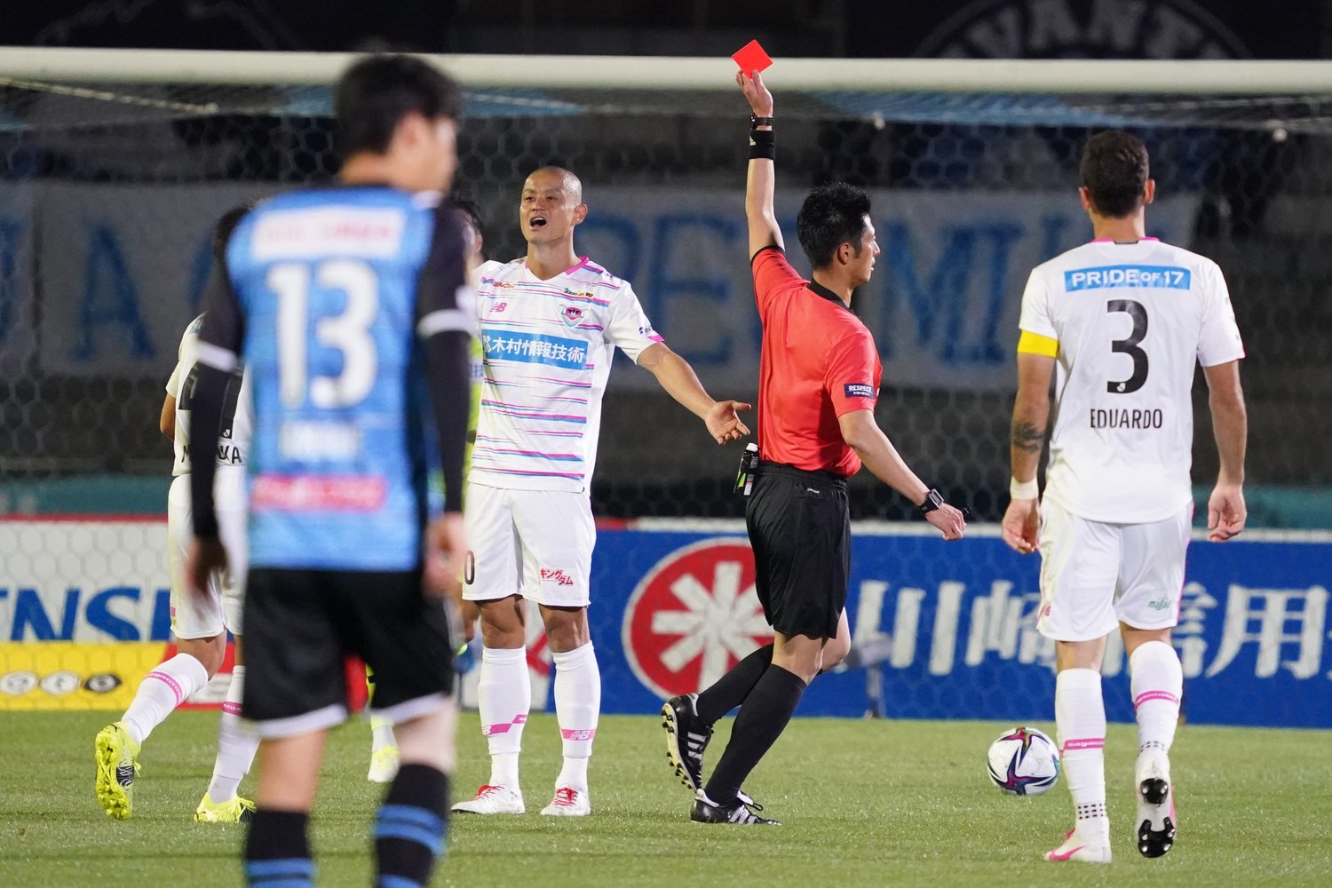 田代の退場から試合の流れが大きく変わった©Getty Images