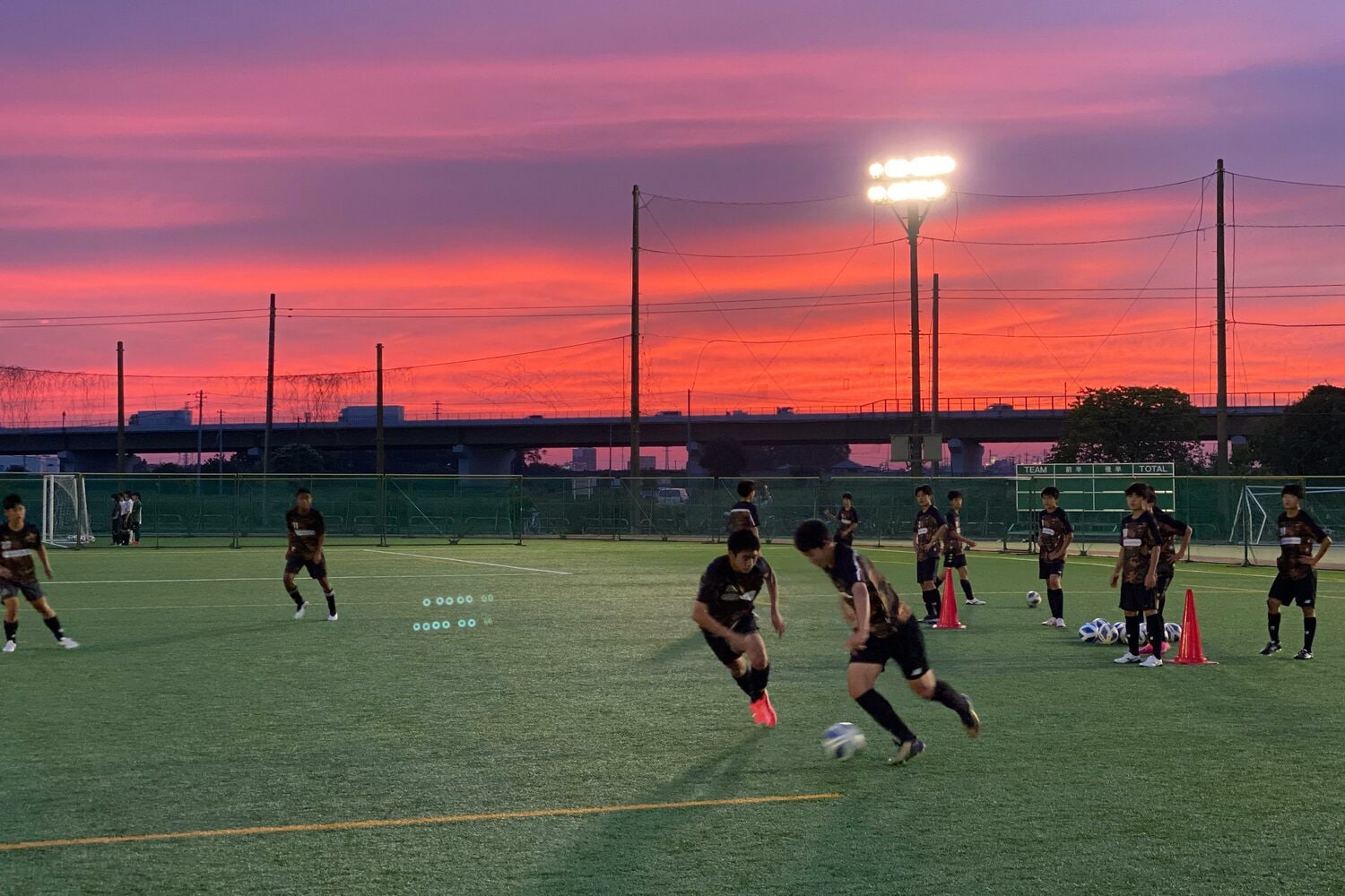 FC LAVIDAの練習風景（学校提供）