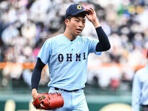 「あの時もっとちゃんと投げられたら…」センバツ決勝「まさかの14失点」の失意から…“山田陽翔の控え”だった左腕が《DeNAのドラ1指名》を掴むまで