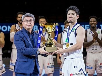 拡大するBリーグとアジアバスケ。琉球のテリフィック12優勝の価値。＜Number Web＞ photograph by ASIA LEAGUE