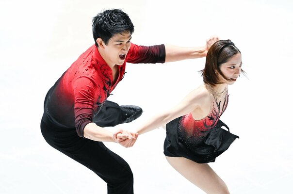 「心臓が止まるかと思いました」五輪直前りくりゅうペアを襲った“ある試練”…引退発表でも「揺るがぬ信頼関係」の理由は？「乗り越えてきた壁は多い」