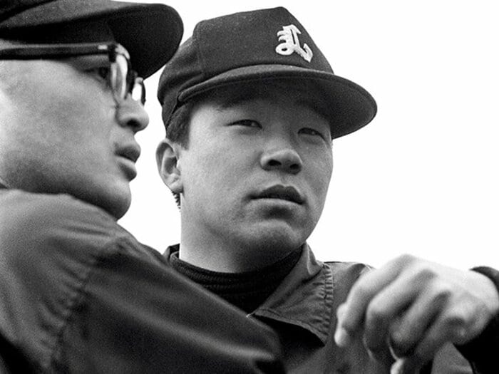 稲尾和久vs金田正一、どちらが上か? ベストシーズンを比べてみた…「8歳から漁の手伝い」「入団当初は打撃投手」知られざる“稲尾伝説”<Number Web> photograph by BUNGEISHUNJU