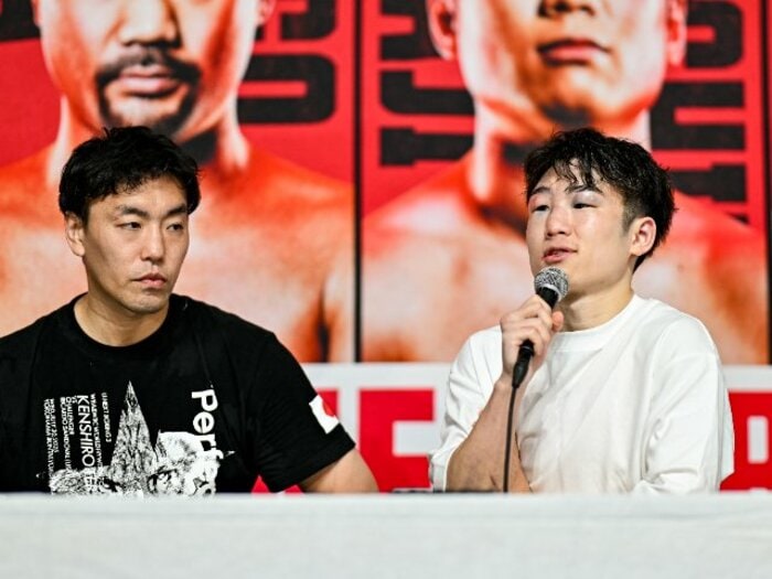 寺地拳四朗の誤算…“まさかの敗北”そのとき何が起きていたのか？「油断はまったくなかった」先制ダウンも…名参謀がいま明かすサンドバル戦のウラ側＜Number Web＞ photograph by Hiroaki Finito Yamaguchi