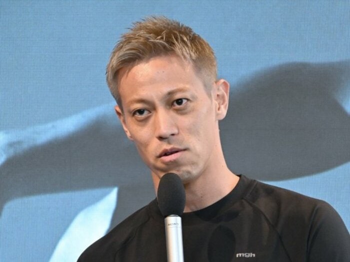 「うざいわ」本田圭佑の解説に怒るオランダ…絶賛の日本となぜ割れた？「うざい」の意味に“深刻なすれ違い”か…本田さんの褒め言葉を序列化してみた＜Number Web＞ photograph by JIJI PRESS