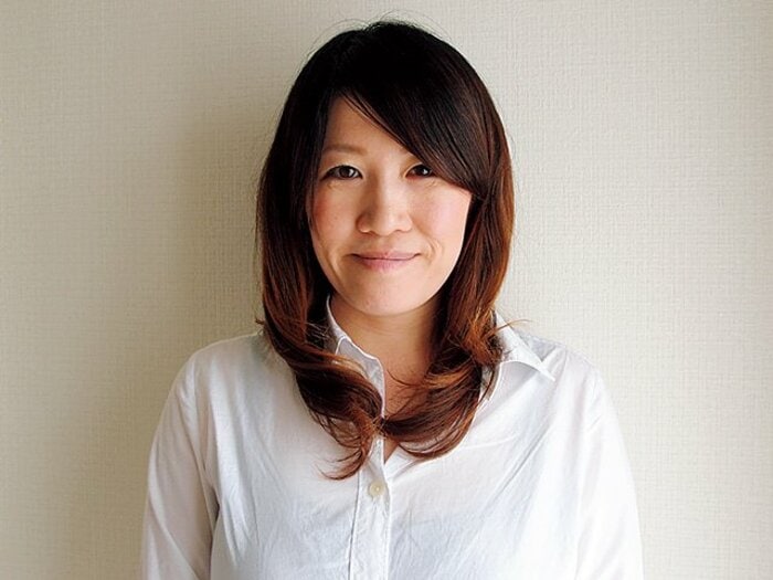 藤生恭子（ウグイス嬢）～スポーツの現場で働く“プロ”に直撃！～＜Number Web＞ photograph by photographs by Satoshi Ashibe