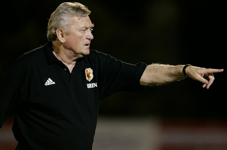 日本代表監督時代のオシム氏 ／ photograph by Takuya Sugiyama