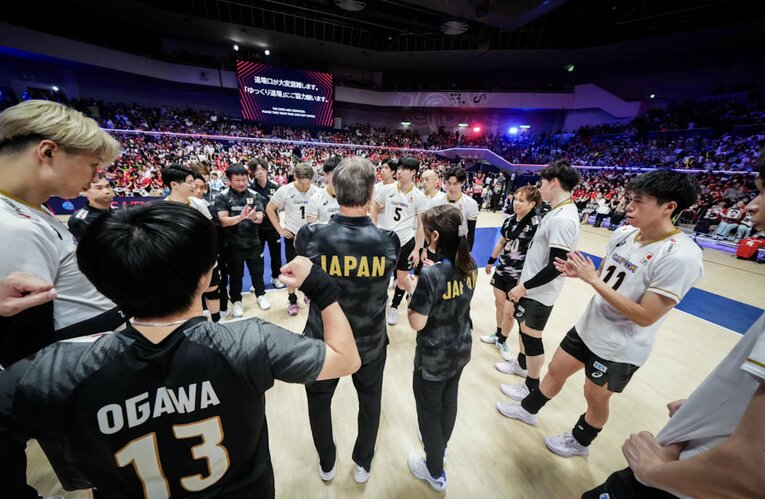 ©︎Volleyball World