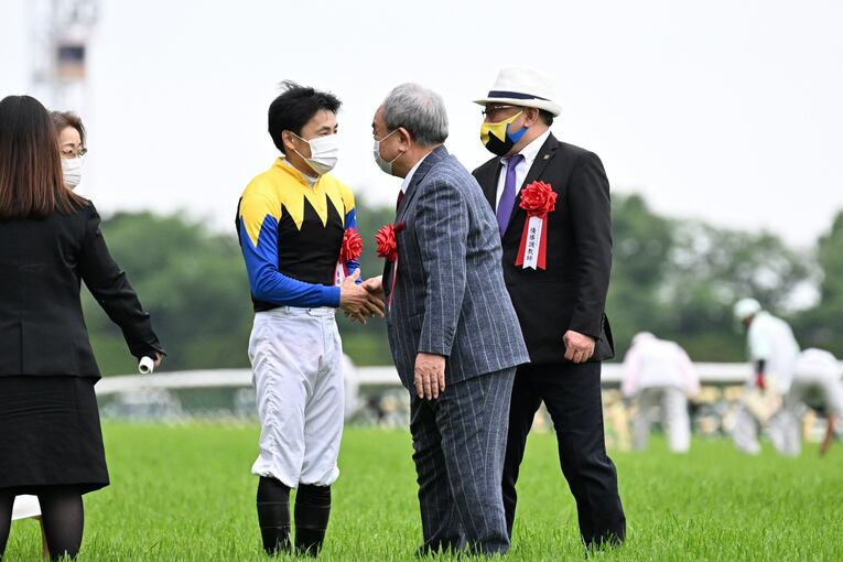 ソダシvsスターズオンアースは競馬史に残るレースとなるか？「ウオッカとダイワスカーレット」以来の“名牝ライバル誕生”を期待してしまう理由(22)