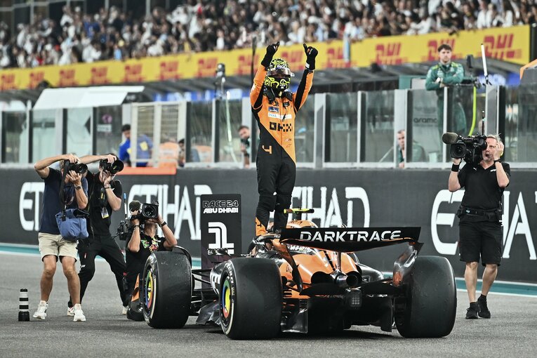 最終戦でシーズン5勝目を挙げたノリス。ドライバーズランクでは、王者フェルスタッペンに63ポイント差の2位だった　©Getty Images