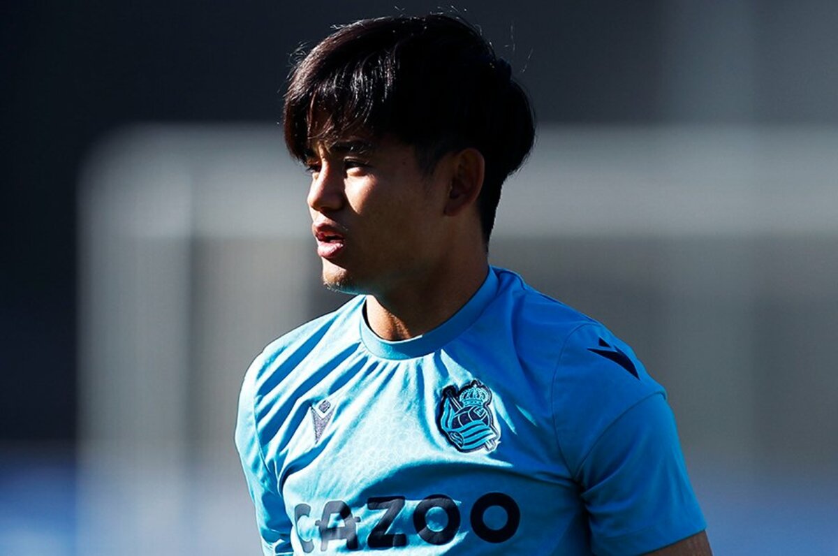 日本代表 久保建英 2022W杯 ユニフォーム レアルソシエダ Amazon.co.jp: レアルソシエダアウェイ 22/23 サッカーユニフォーム