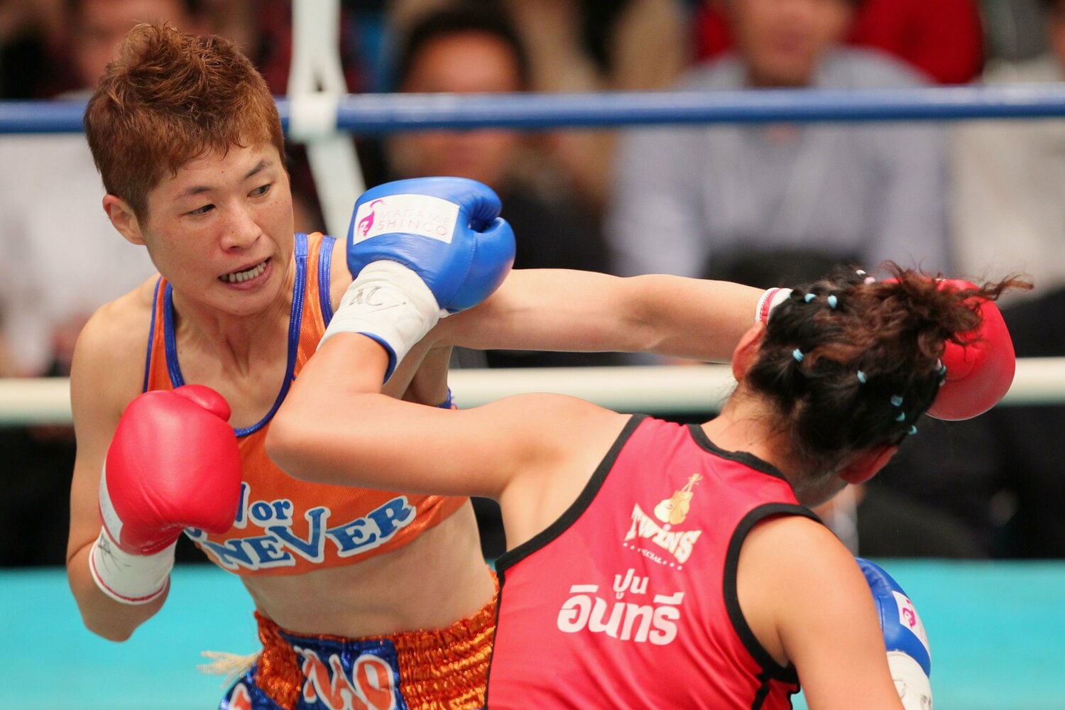 2011年、WBC女子ミニフライ級世界戦で初防衛に成功　©︎AFLO