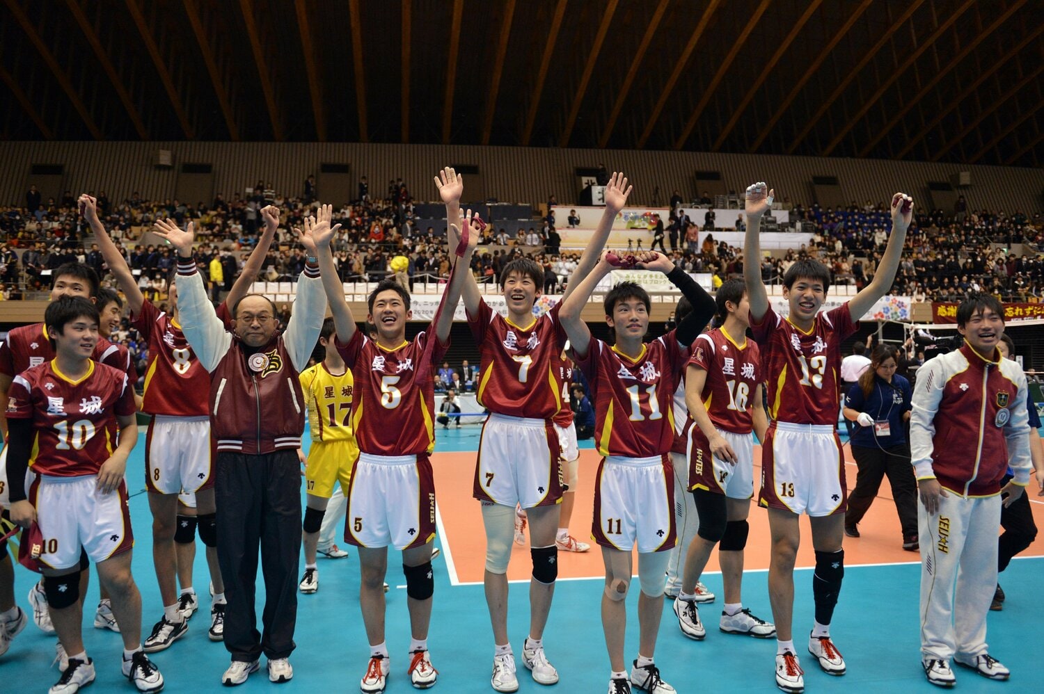 高校3冠を達成した星城高校（7番が石川、11番が中根）　©︎Jun Tsukida/AFLO SPORT