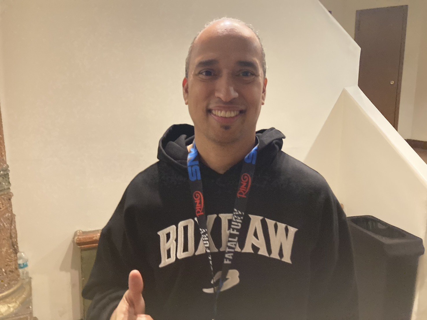 率直な意見を語ってくれたダグラス・フィッシャー編集長（筆者撮影）