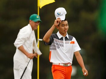 “身の丈”ゴルフでマスターズを席巻。14歳の天才グァン、強さの秘密を探る。＜Number Web＞ photograph by REUTERS/AFLO