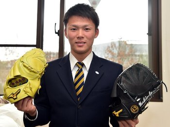 「まさかプロ野球選手になるとは…」22歳山本由伸が“オリックスのエース”になるまでの「知られざる少年時代」＜Number Web＞ photograph by Sankei Shimbun