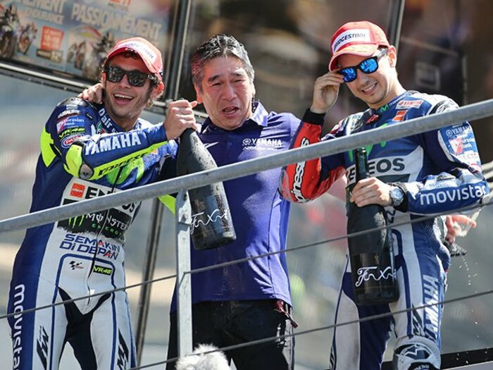 ロッシとロレンソ、14点差で日本へ。またしても「接触」は起こるのか。＜Number Web＞ photograph by Satoshi Endo