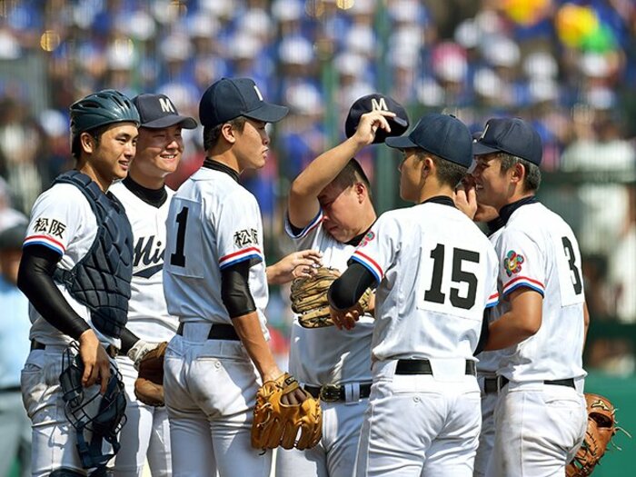 三重・中村監督の「全員出す」信念。思い出作りではなく、勝つためにこそ。<Number Web> photograph by Hideki Sugiyama