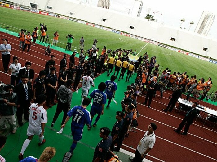 「無観客」W杯予選を見た水沼貴史が痛感する、大観衆の中で戦える喜び。<Number Web> photograph by Takuya Sugiyama
