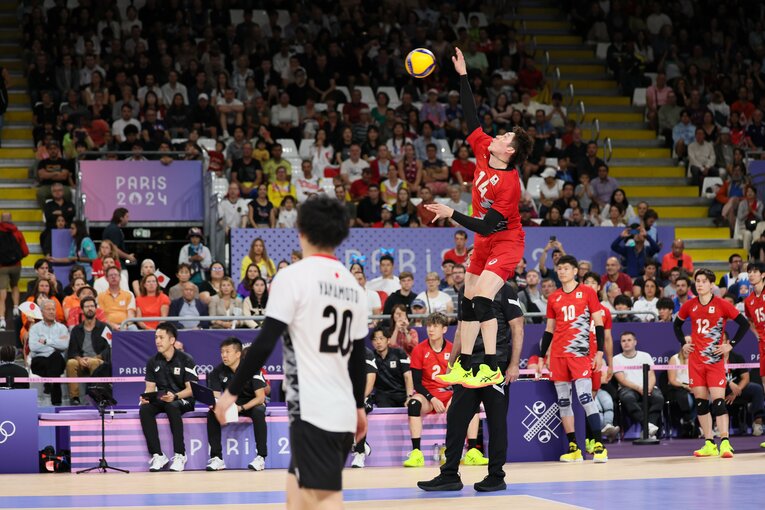 石川祐希（パリ五輪 ドイツ戦）©︎Kaoru Watanabe/JMPA