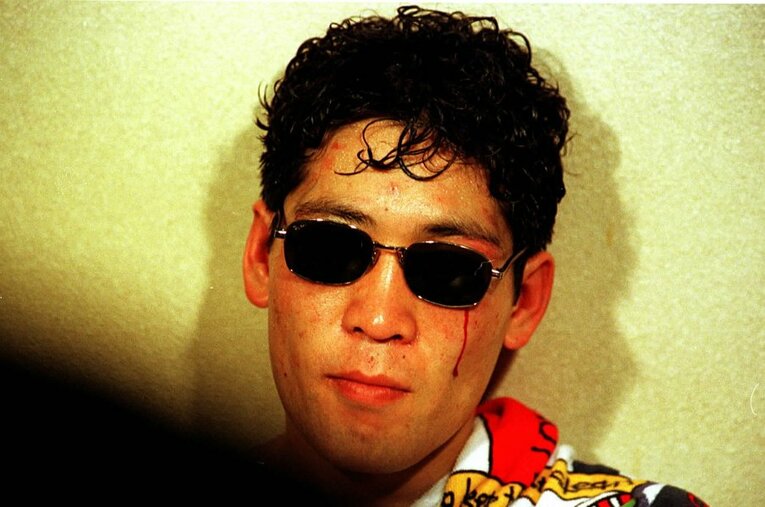 自身3度目の世界戦でヒルベルト・セラノに敗れ、血の涙を流す坂本博之。不屈のボクサーは、敗北の痛みと苦しみをどう乗り越えていったのか ／ photograph by Koh Tanaka