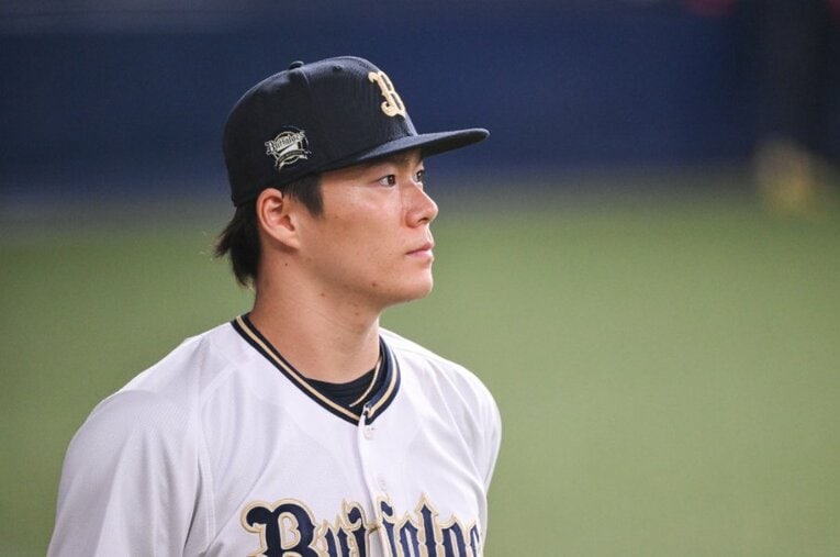 投手史上最高額となる12年3億2500万ドル（約460億円）でのドジャース入りが報じられた山本由伸。契約の決め手はどこにあったのか？ ／ photograph by Nanae Suzuki