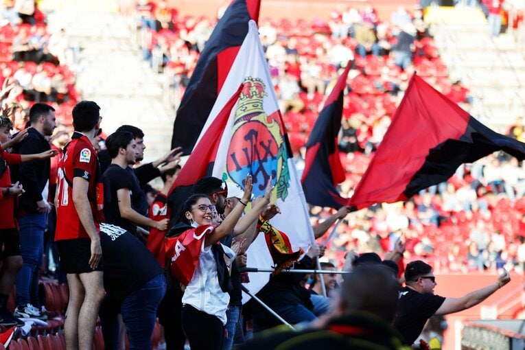 “久保建英が倒されても笛が鳴らない”スペインでの苦悩… 活路はやっぱり“韓国の至宝”との関係性？〈撮影者の視点〉(9)