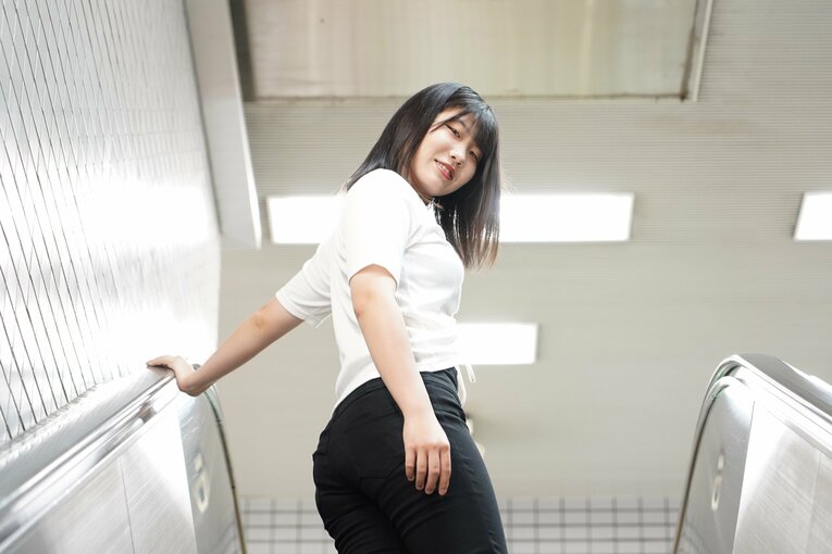 “女子高生でヒールで双子”スターダム吏南が語った木村花への思い「花さんがいなかったら、プロレスをやめていた」《特別グラビア》(17)