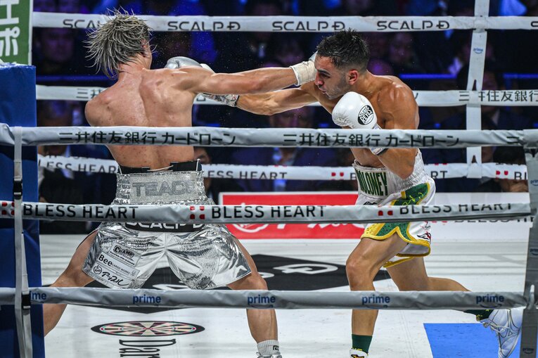 那須川天心vs.ジェーソン・モロニー。2月24日、有明アリーナ　©Takuya Sugiyama