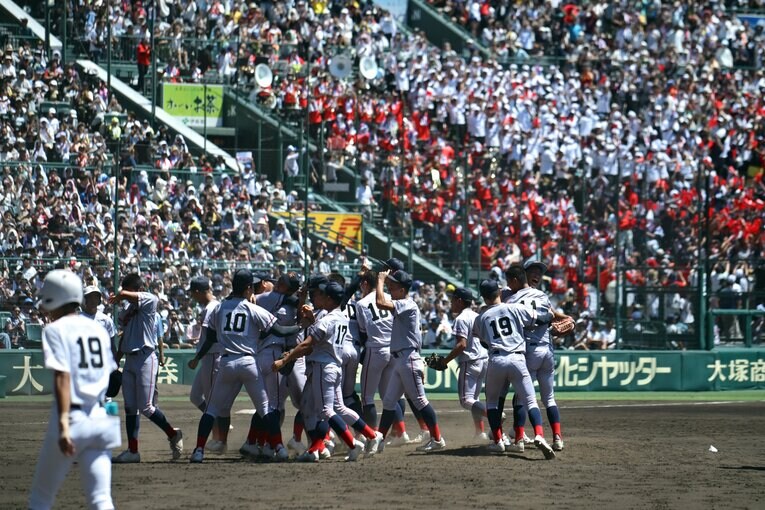 タイブレークに及んだ伝説的決勝…試合後の美しき写真　©Hideki Sugiyama
