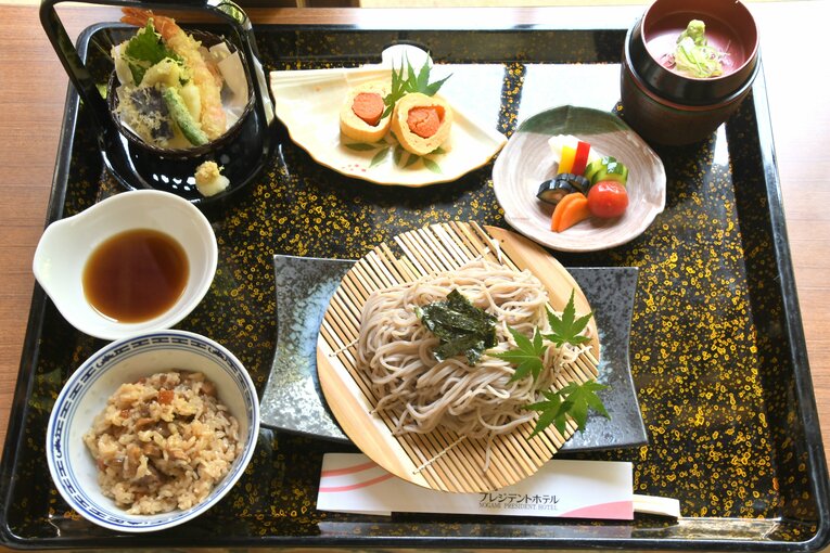 名人戦第4局の昼食　©日本将棋連盟