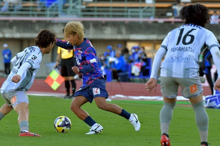 亀田歩夢のドリブル　©KATALLER TOYAMA