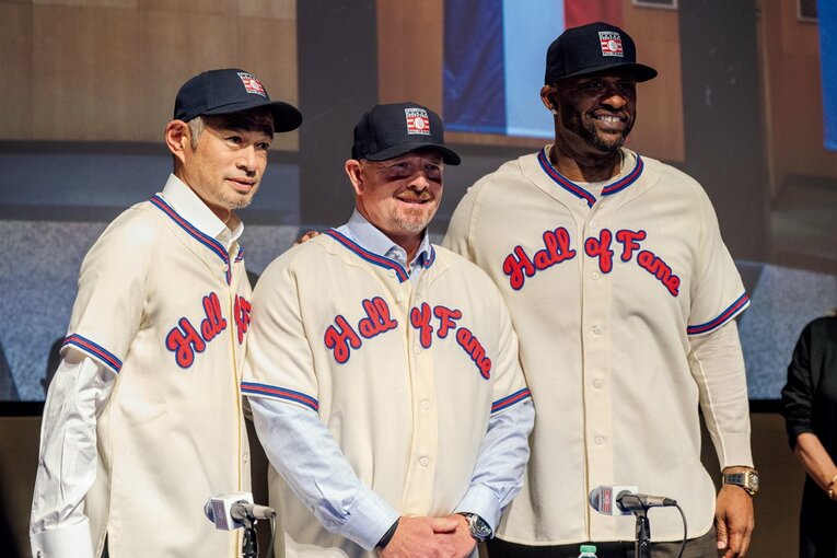 同じく殿堂入りしたCC・サバシア氏（右）、ビリー・ワグナー氏と　©︎Naoya Sanuki
