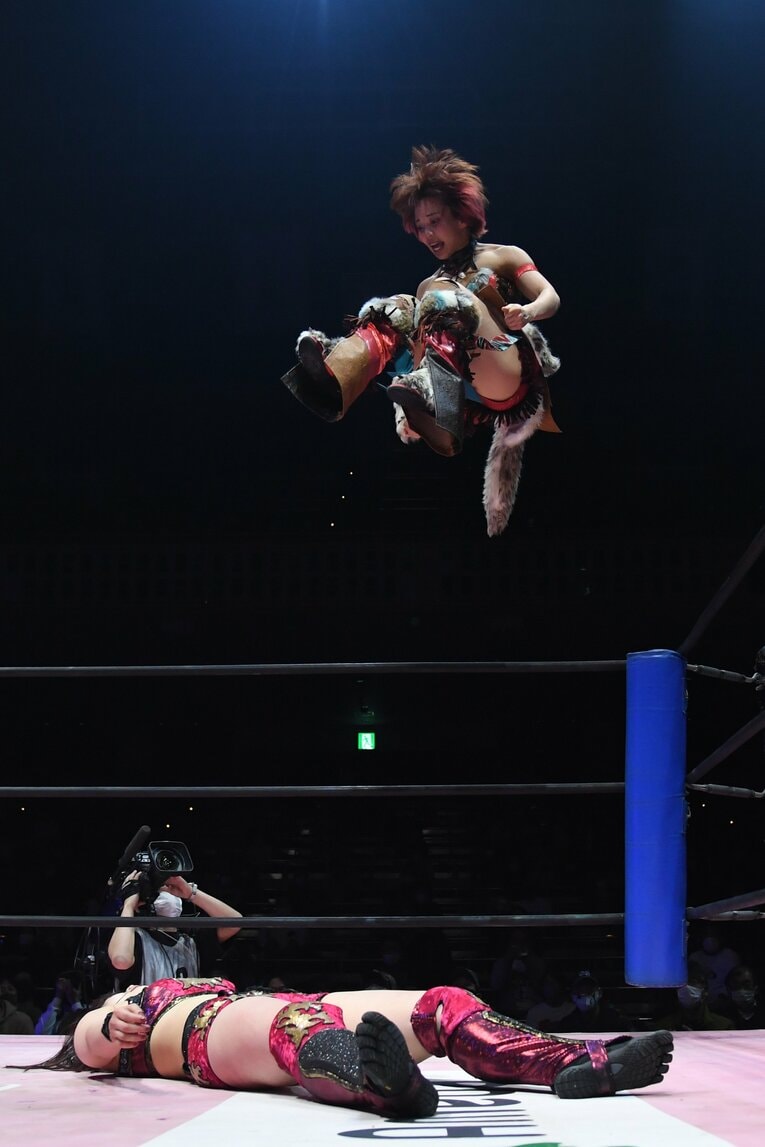 中島翔子がダイビングセントーンで勝利し、第10代プリンセス・オブ・プリンセス王座に輝いた