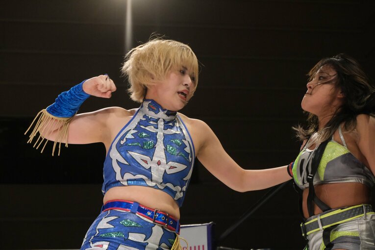 “現役最長身”181センチの女子レスラーに変化？「勝ちたいという感情を…」デビュー1周年、スターダム・HANAKOの“ダイナミックな成長”(33)