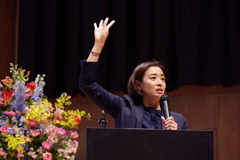 大阪成蹊大学など大学での講演も多い