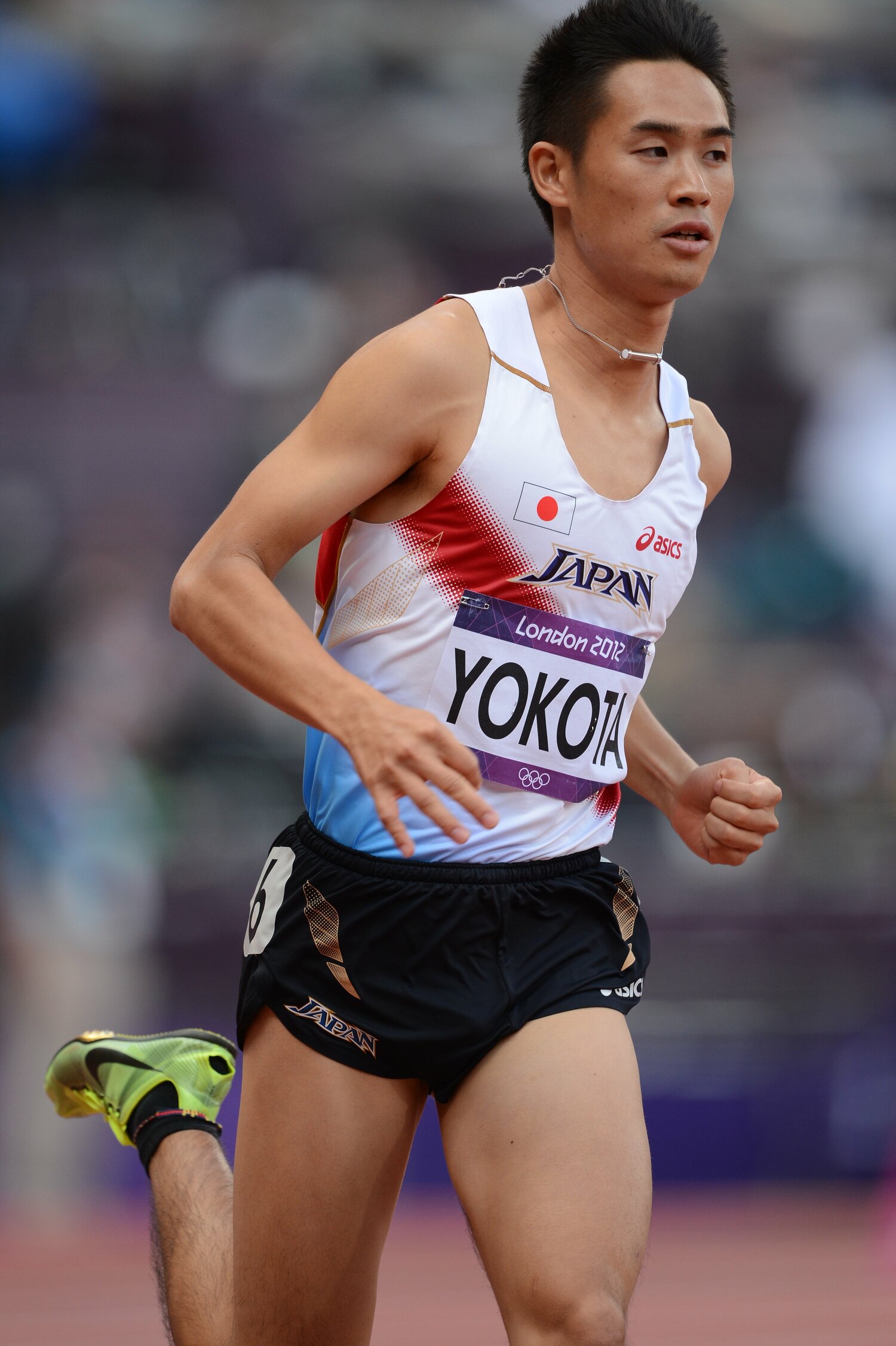 高校卒業後に師事した横田氏はロンドン五輪の800m日本代表 ©BUNGEISHUNJU