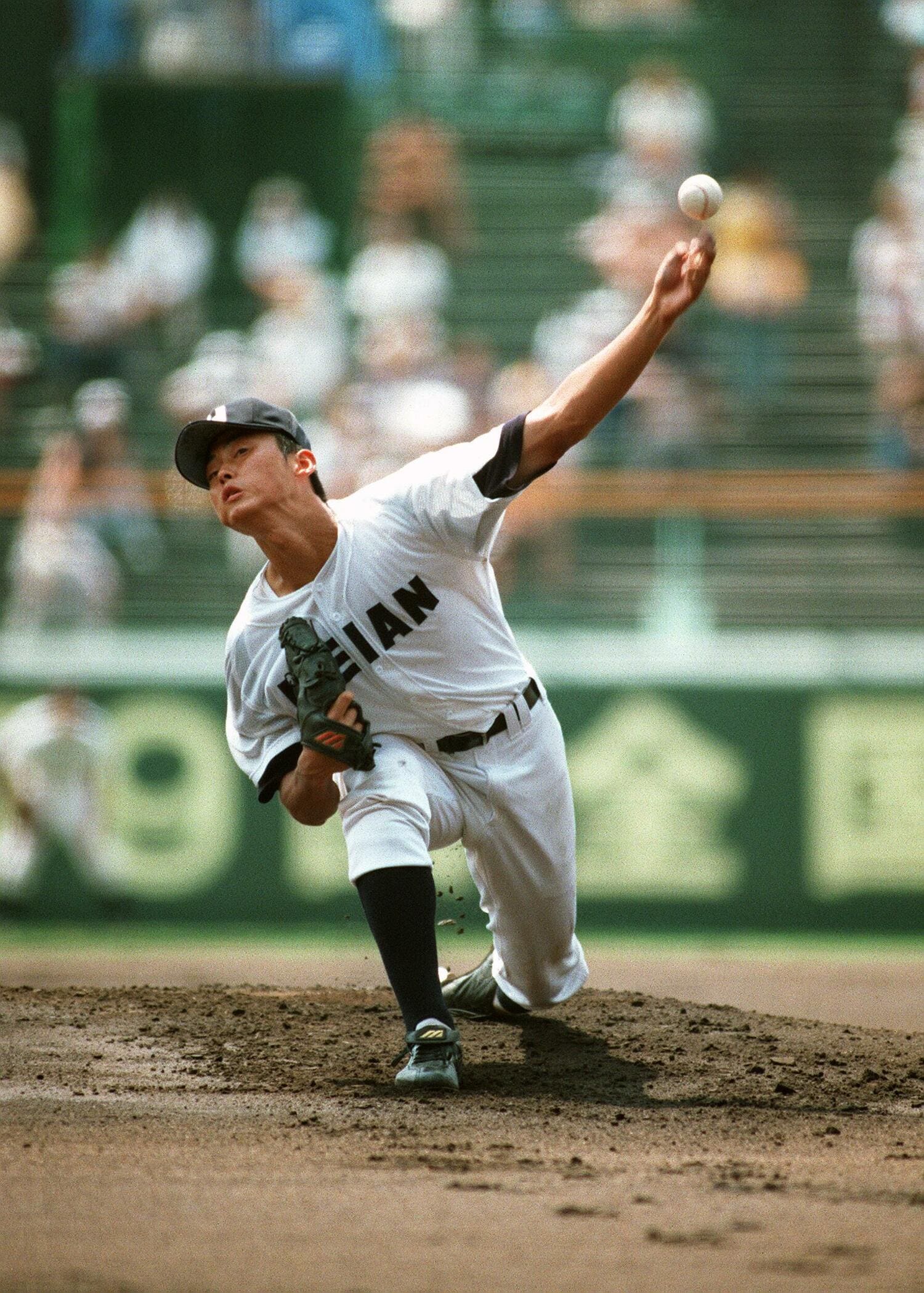 プロ入り直後から高校時代のフォームが徐々に狂い始めたという　©JIJI PRESS