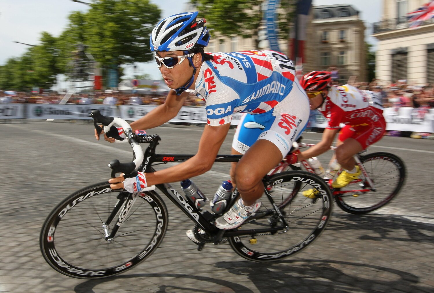 別府はツール・ド・フランスの最終第21ステージで果敢に逃げを打ち、敢闘賞に輝いた。2016年のブエルタ・ア・エスパーニャでも、第18ステージで敢闘賞を獲得している ©Getty Images