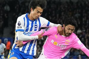 ブライトン三笘薫27歳、3ゴール目のウラ側「非常に嫌なサッカーをしてくる」菅原由勢24歳から笑顔が消え…“三笘vs菅原”、現地記者が聞いた「ミトマの怖さ」