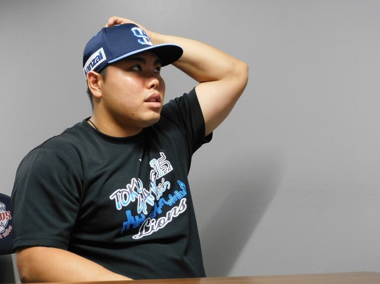 愛息の誕生で、平良の趣味でもあるゲームの時間も大きく変化した　©NumberWeb