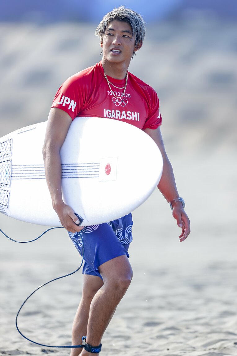 サーフィンで銀メダルを獲得した五十嵐カノア。金を逃して悔しがる姿はぜんぜんチャラくなかった　©Kiichi Matsumoto／JMPA