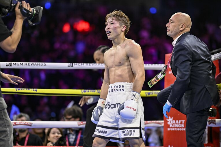 TKO勝ち　©Hiroaki Finito Yamaguchi